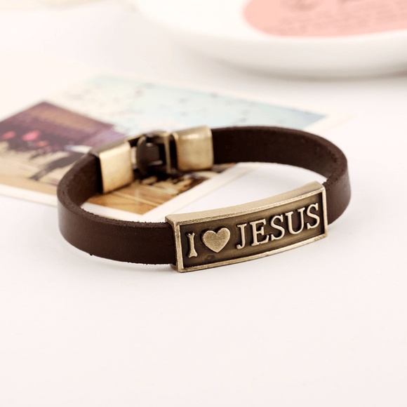 I love Jesus Bracelet - Picture 2 of 5